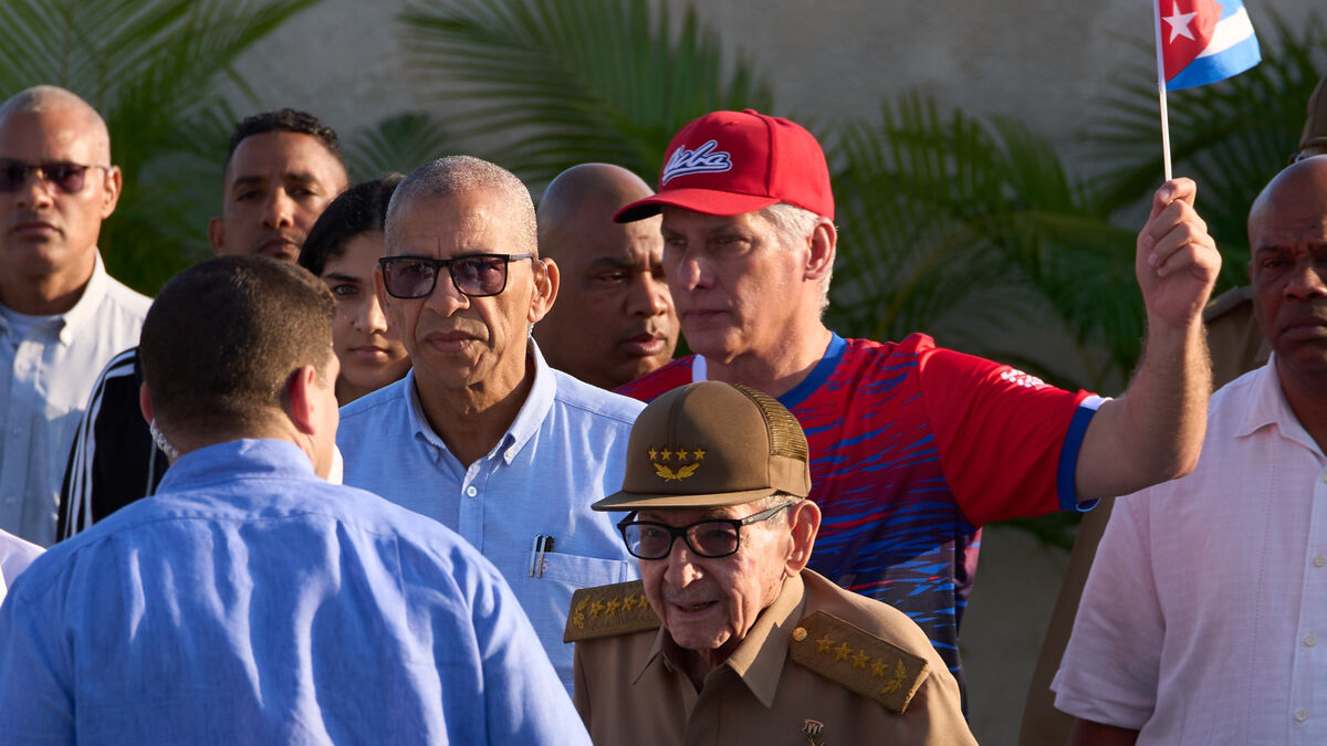 Former Cuban President Raúl Castro Indicted in US Over Shooting Down of Exile Planes 30 Years Ago