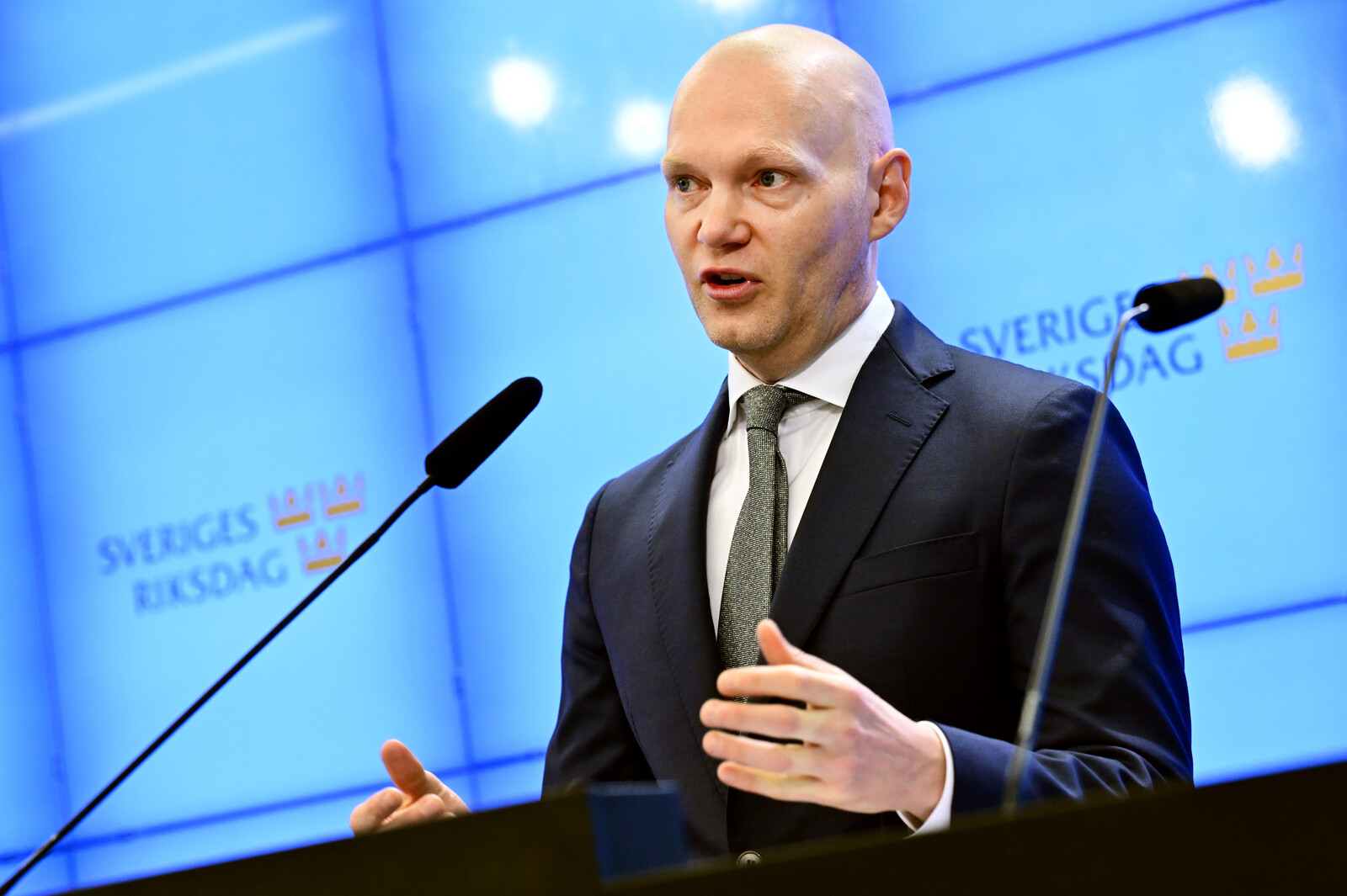 Government Offers 220 Billion Kronor Loans for New Nuclear Power