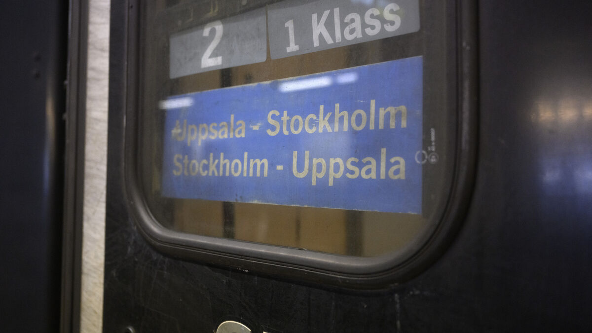 Government approves four-track railway between
