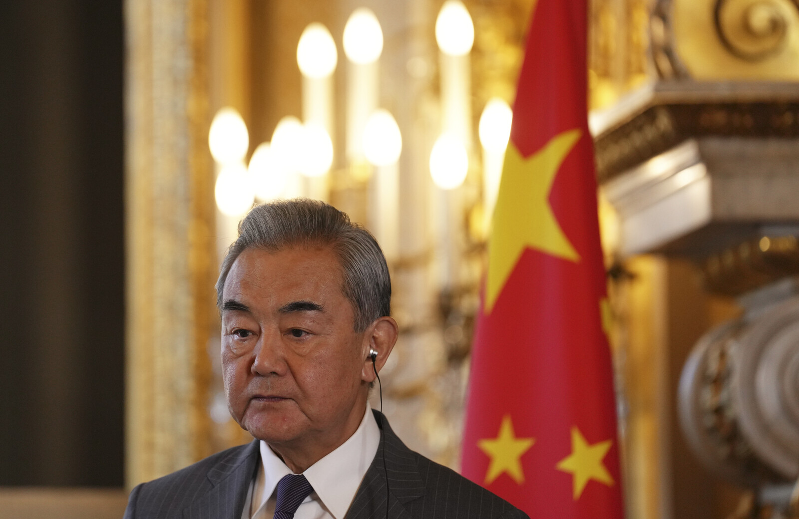 China Opposes Russian Defeat in