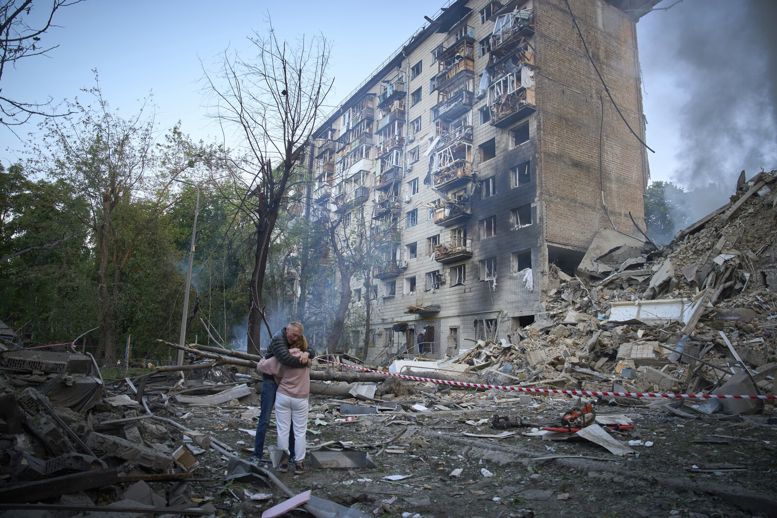 Death Toll Nears 30 After Russian Attack on Kyiv