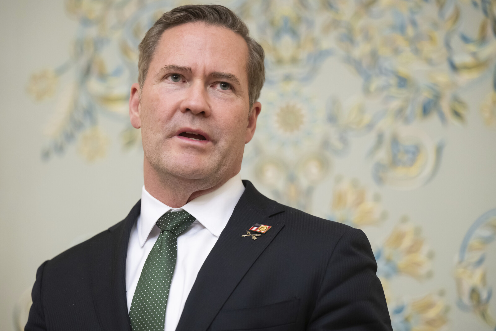 Mike Waltz Expected to Resign Amid Signal Scandal, Expert Says