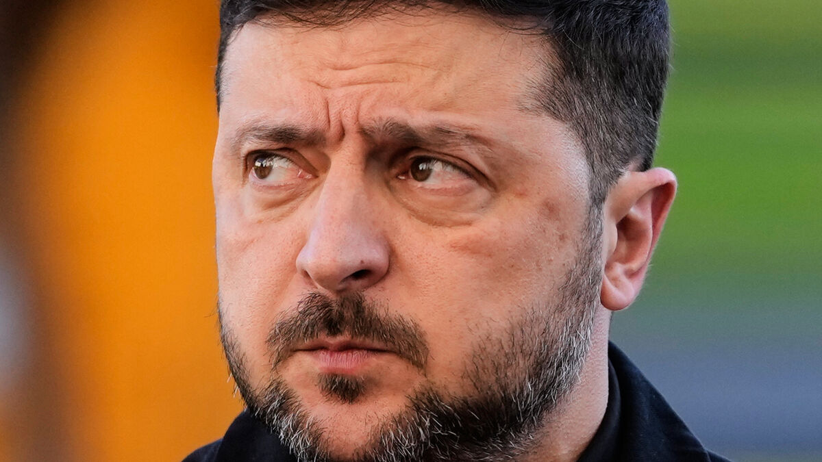 Zelenskyy presents new 20-point peace