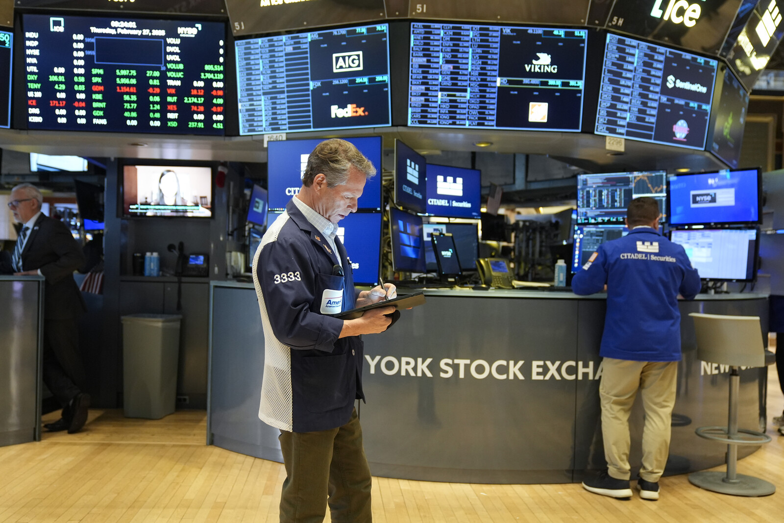 Trump's Tariff Announcement Sends Stock