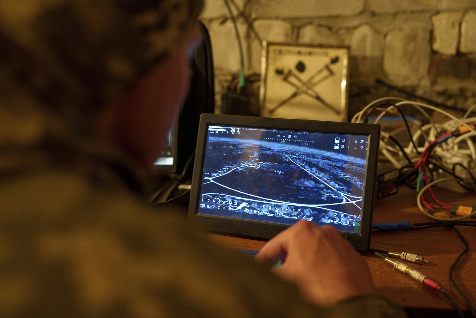 Ukraine: Fire after drone strike against Russian base