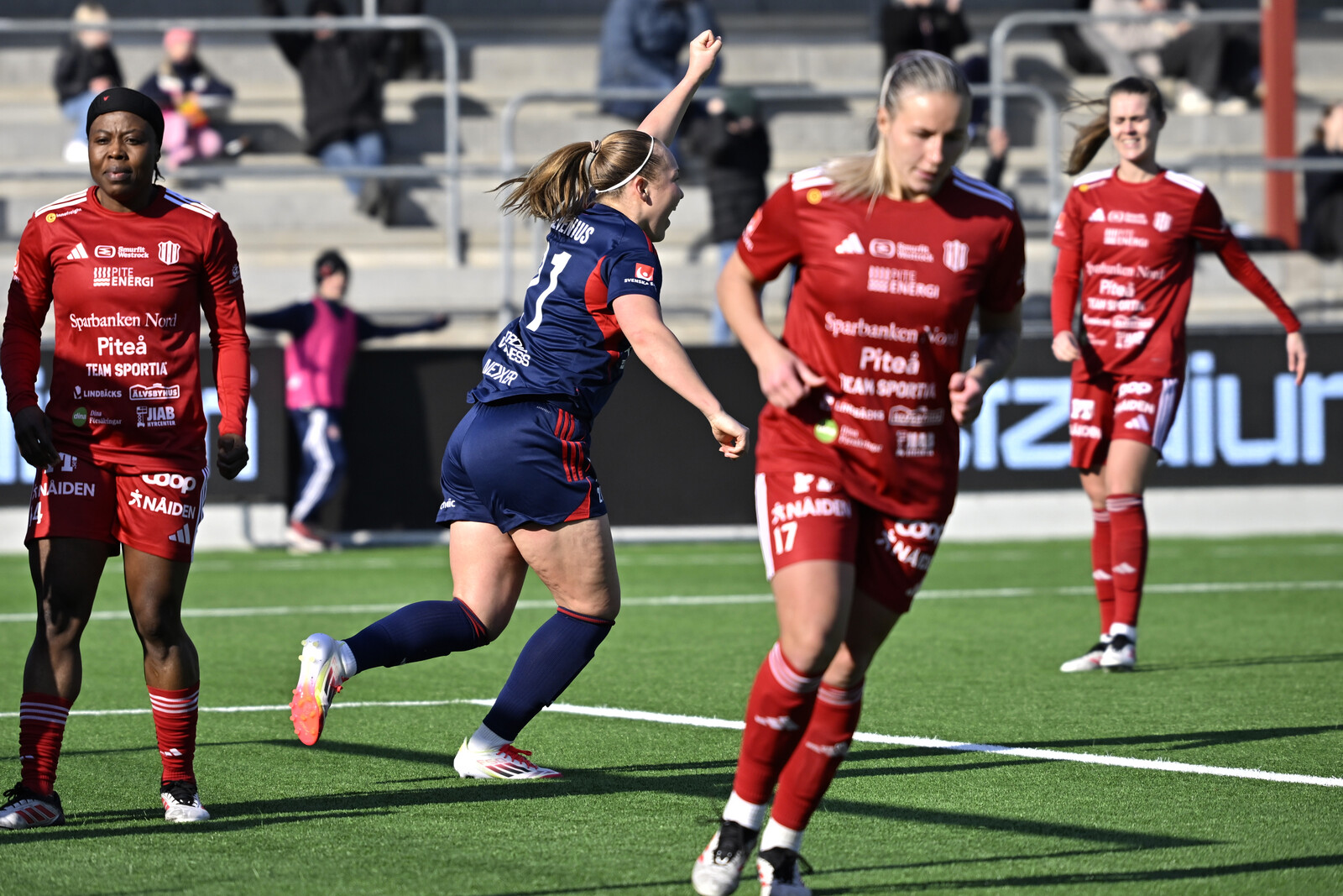 Rosengård Starts Season Strong with Win Over Piteå