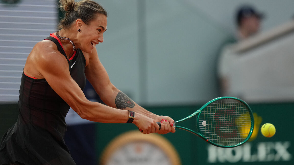Sabalenka strongest in star meeting, beats Naomi Osaka at French Championships