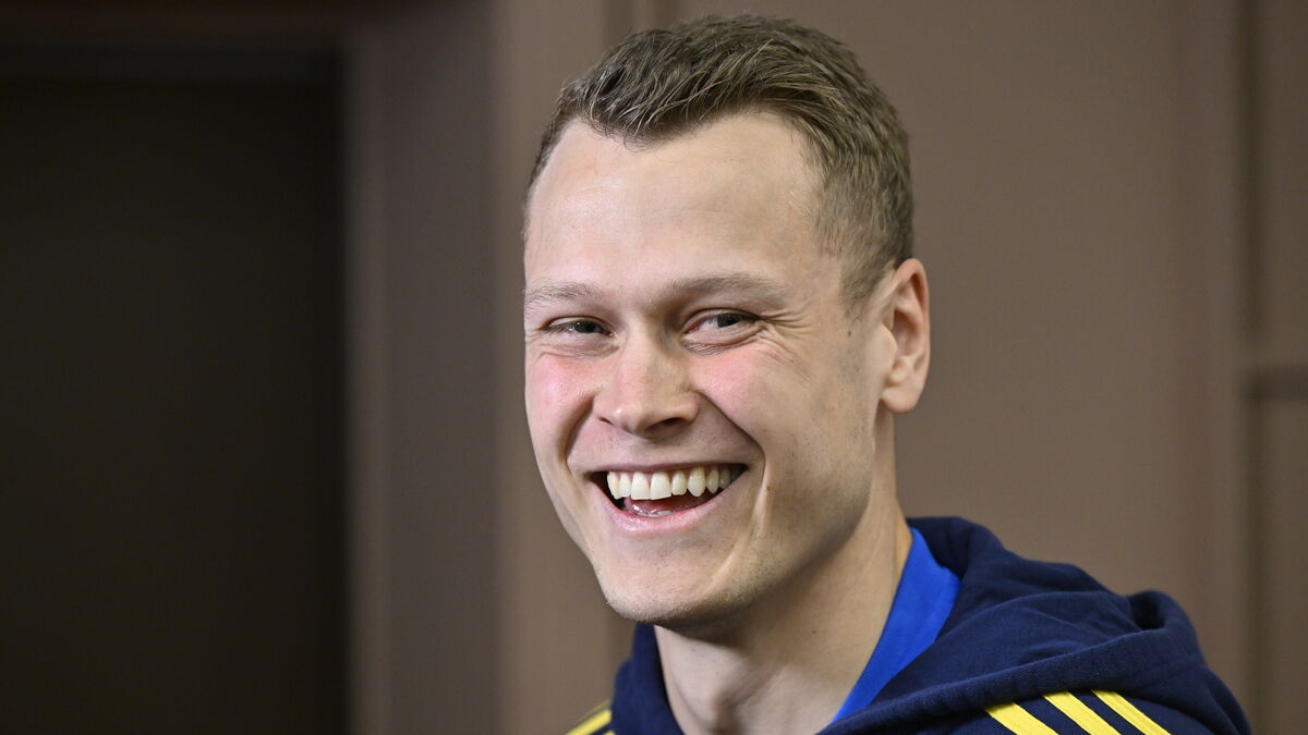 Viktor Claesson returns to IFK