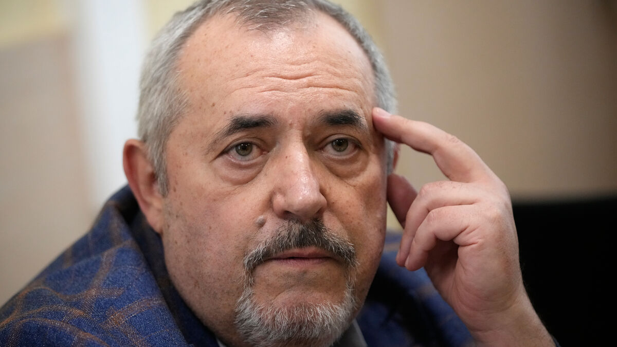 Putin critic Boris Nadezhdin drops out of State Duma election after court ruling