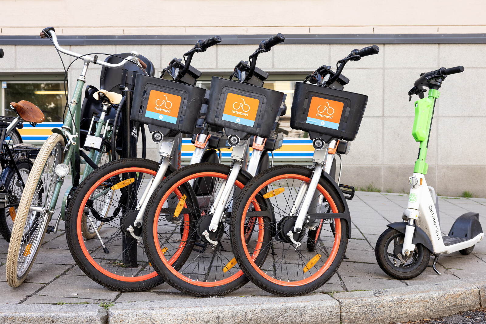 Study Finds Electric Bicycles Riskier