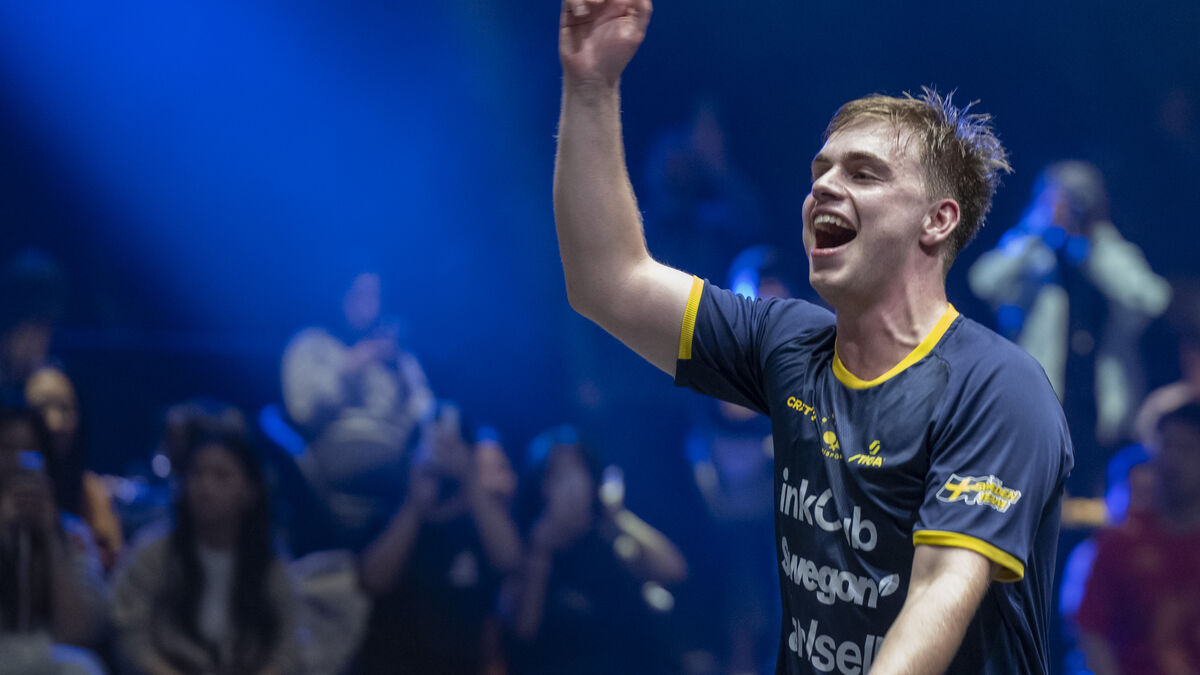 Sweden to the quarterfinals after