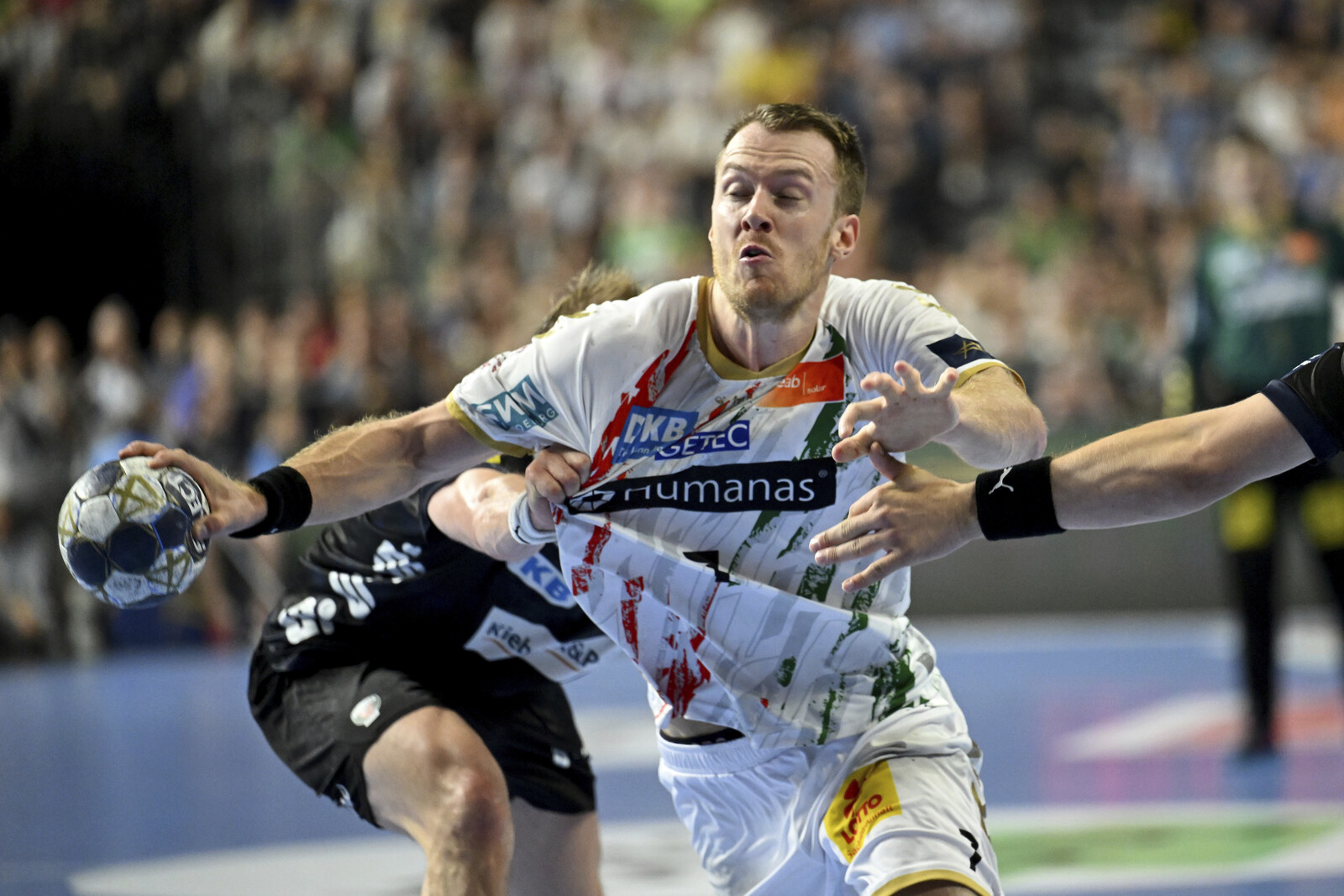 Swedish Star Felix Claar Shines in Magdeburg's Champions League Win
