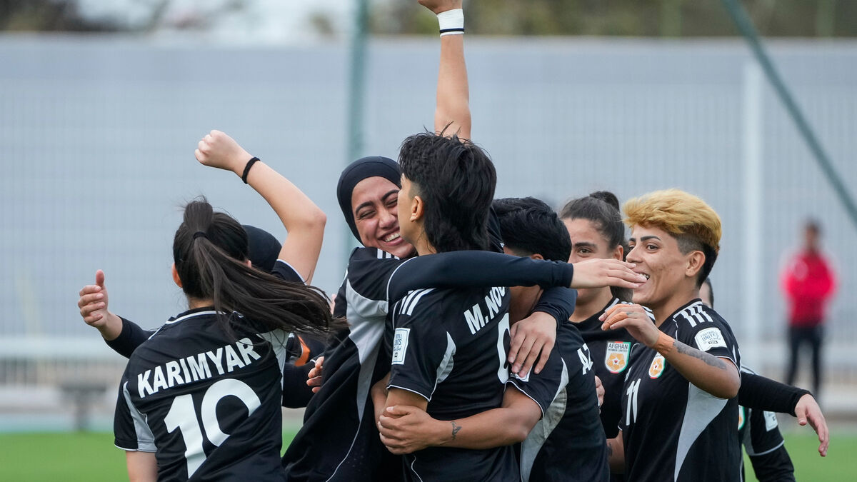 Afghan refugee team Afghan Women