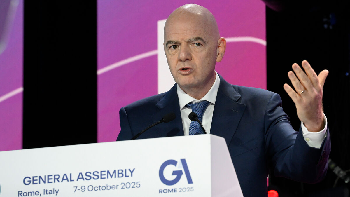 Fifa: Threatening online trolls denied