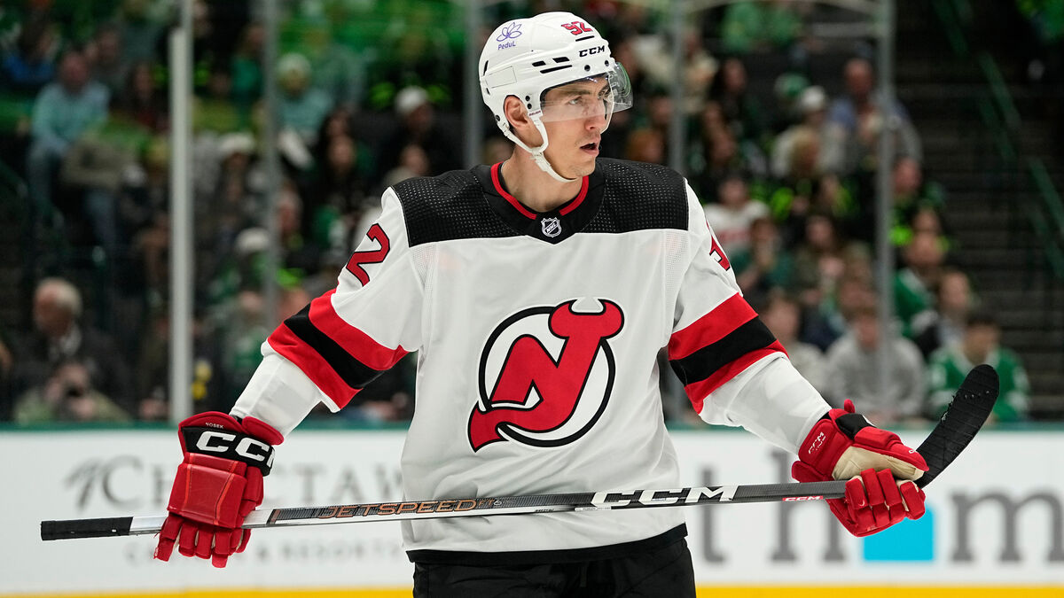 Färjestad ends deal with controversial signing Cal Foote