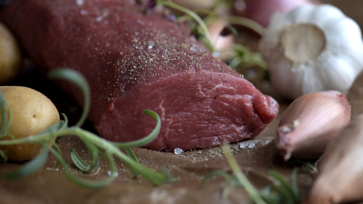 Brazil meat imports to the EU stop this autumn, likely pushing up beef fillet prices in Sweden