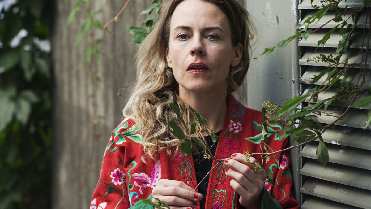 Annika Norlin's songs become theater in new musical We Are Mammals