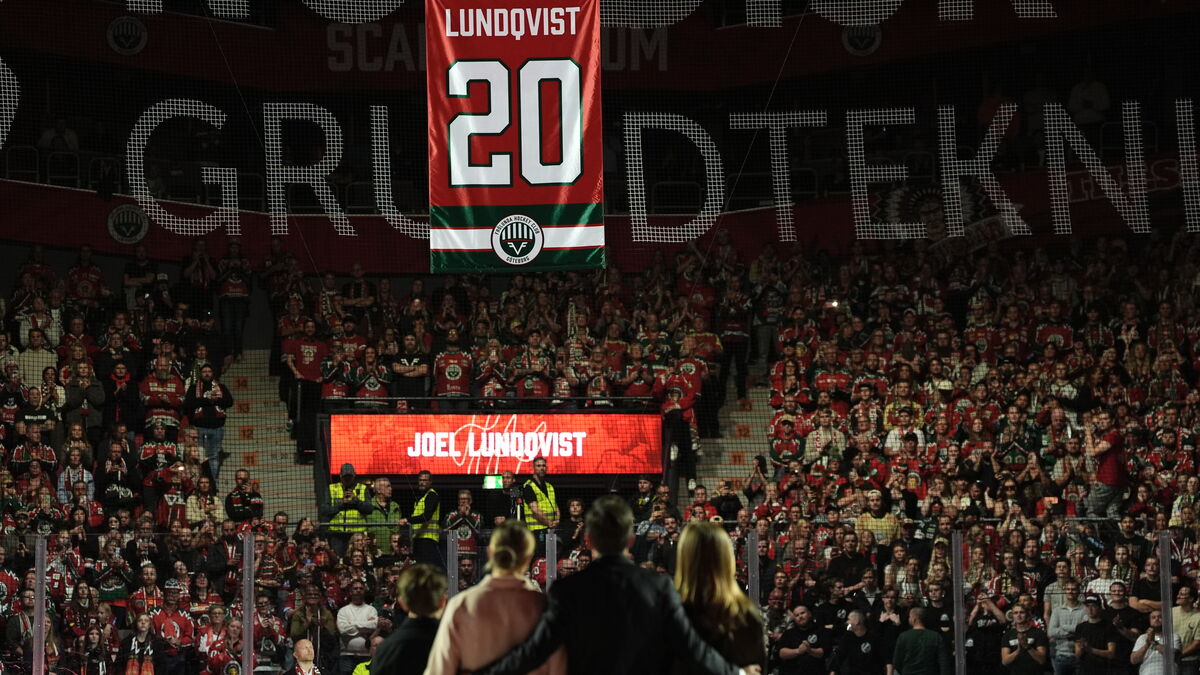 Joel Lundqvist’s No. 20 jersey