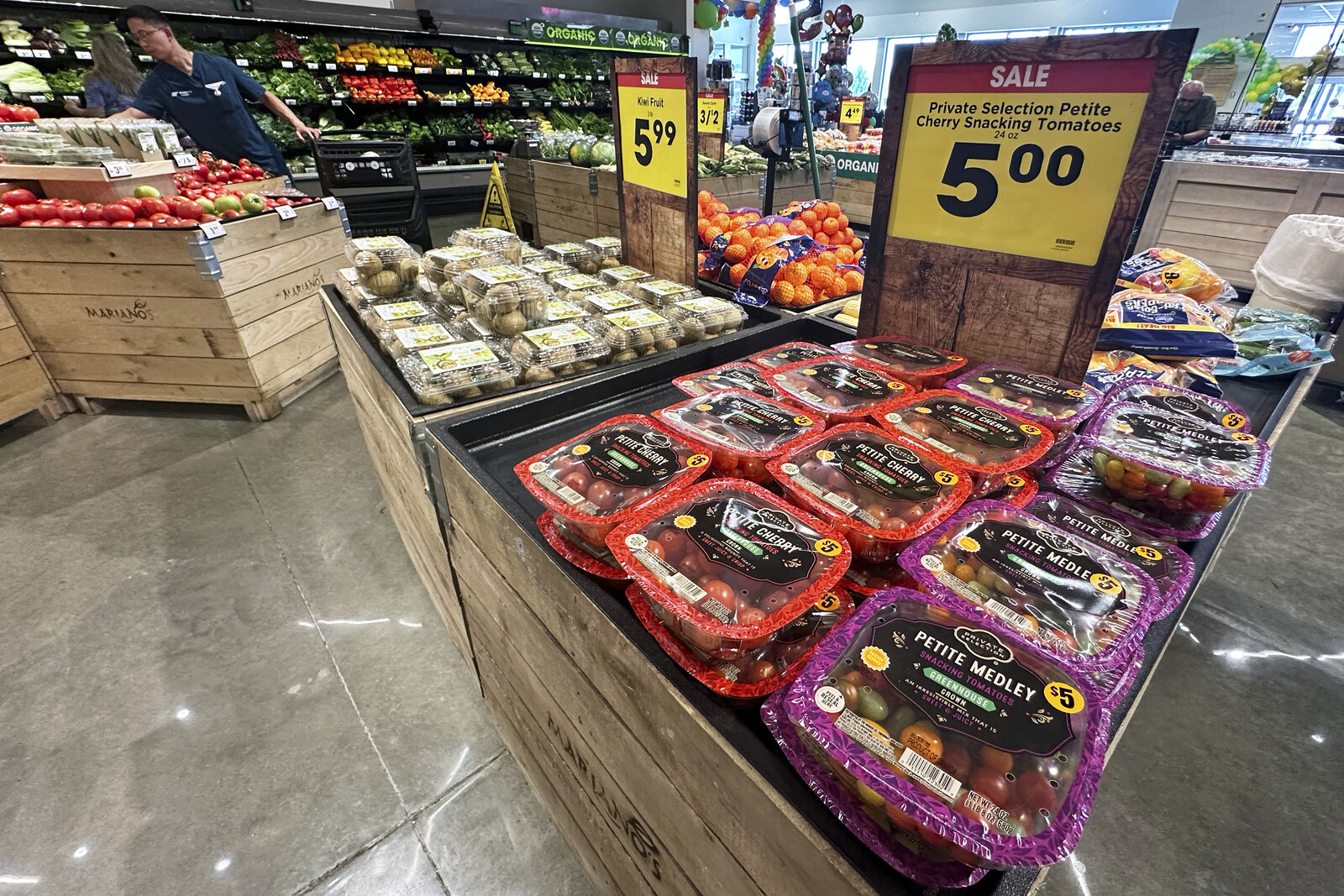 Euro Zone Inflation Remains Steady