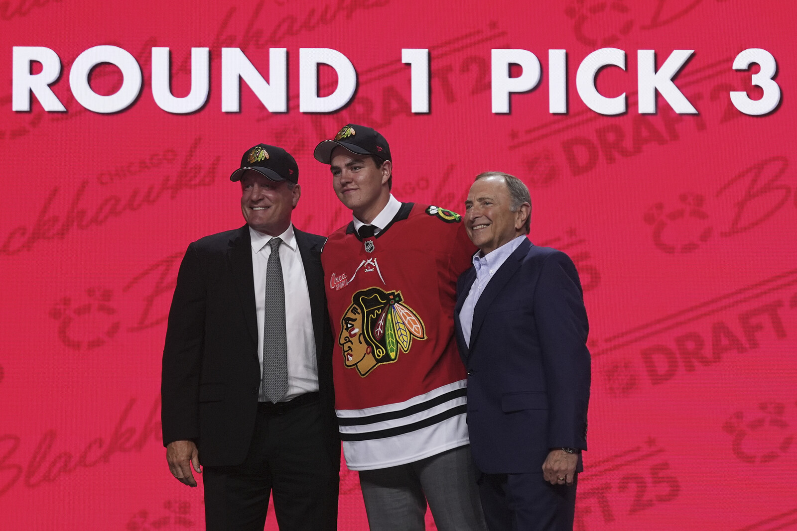 Anton Frondell Signs Three-Year Contract with Chicago Blackhawks