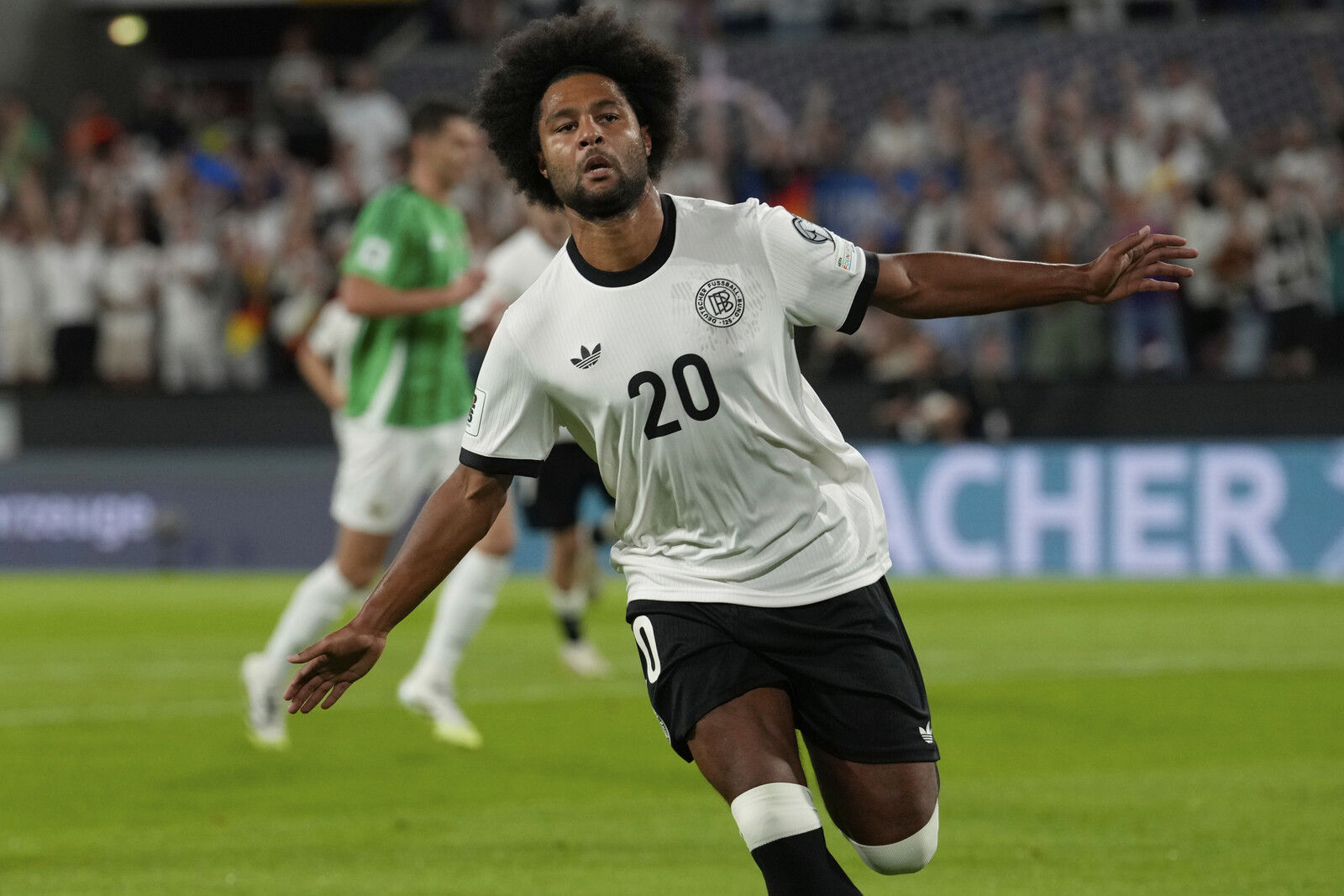 Germany Overcomes Northern Ireland 3-1 After Half-Time Booing