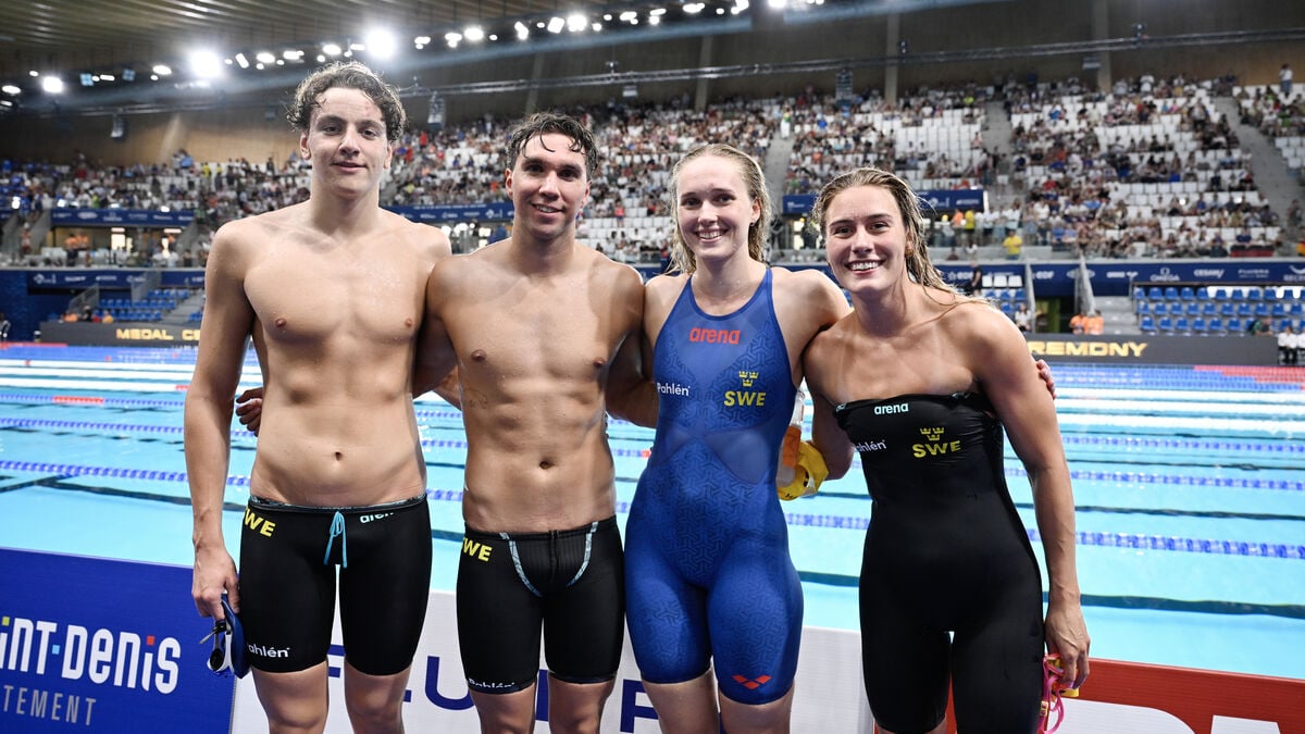 Tears after Swedish mixed team sets another record in 4x200 freestyle relay