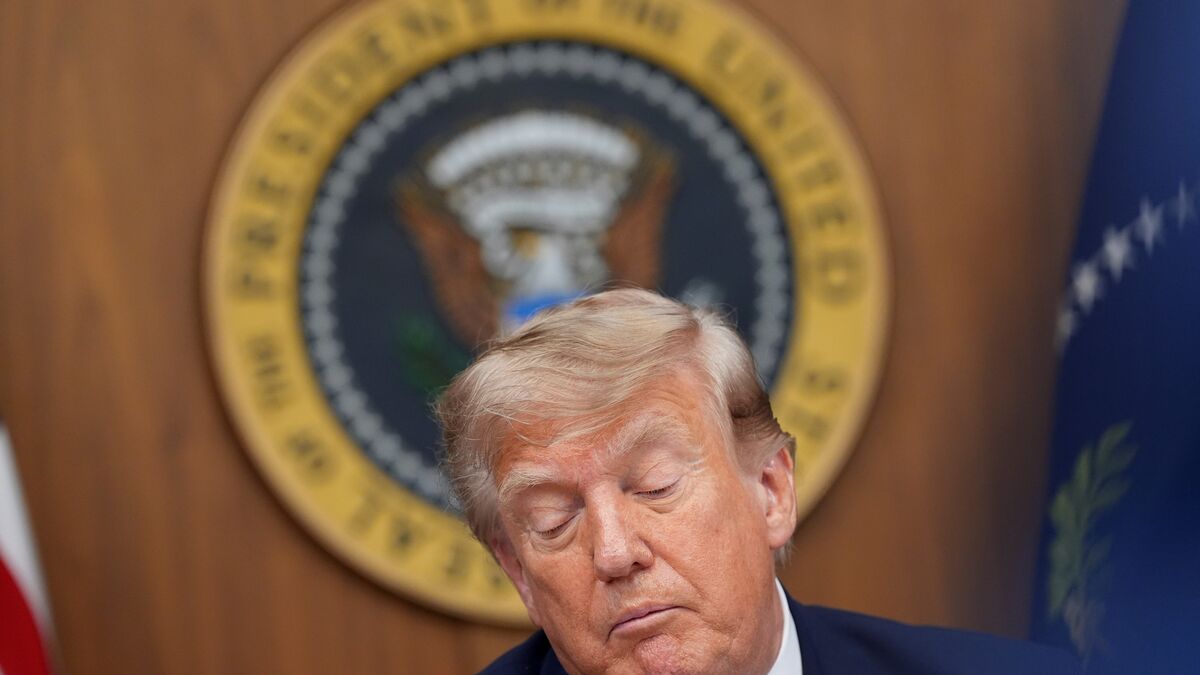 Trump says he is losing hope in Iran talks, accuses Tehran of lying