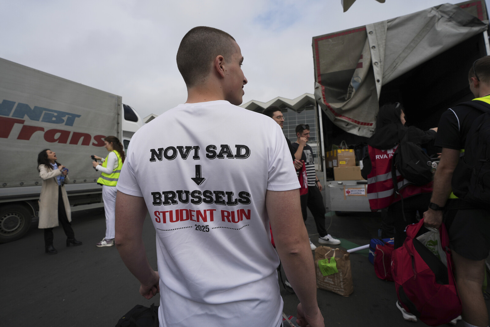 Serbian Students Run 190 Miles