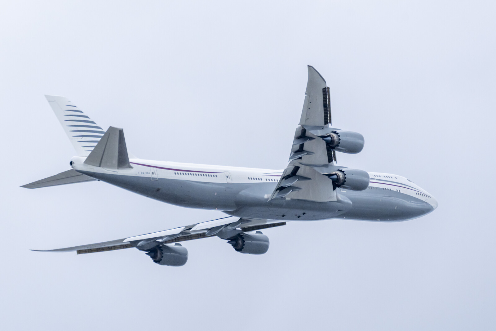 Qatar Funds Secret Renovation of Trump's Presidential Plane