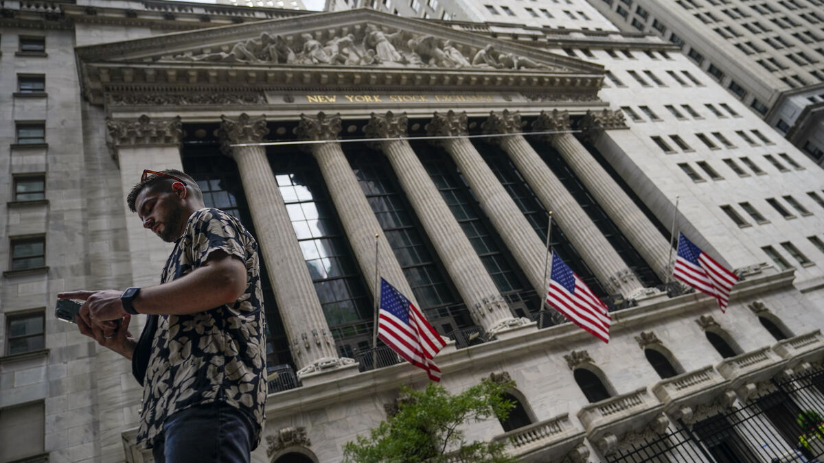 Wall Street mixed as oil prices plunge 9% on Iran peace talks, Nvidia falls nearly 5%