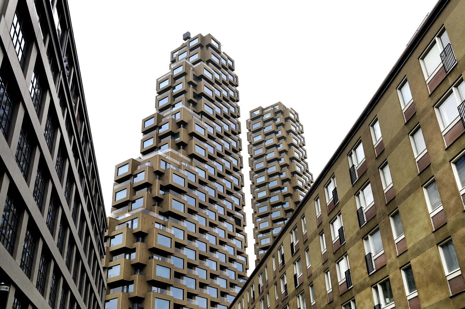 SBAB and Handelsbanken Reduce Fixed-Rate