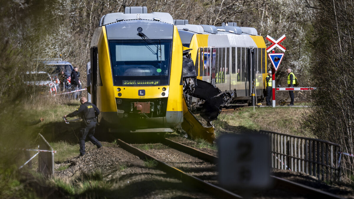 Train crash in Denmark - five critically injured