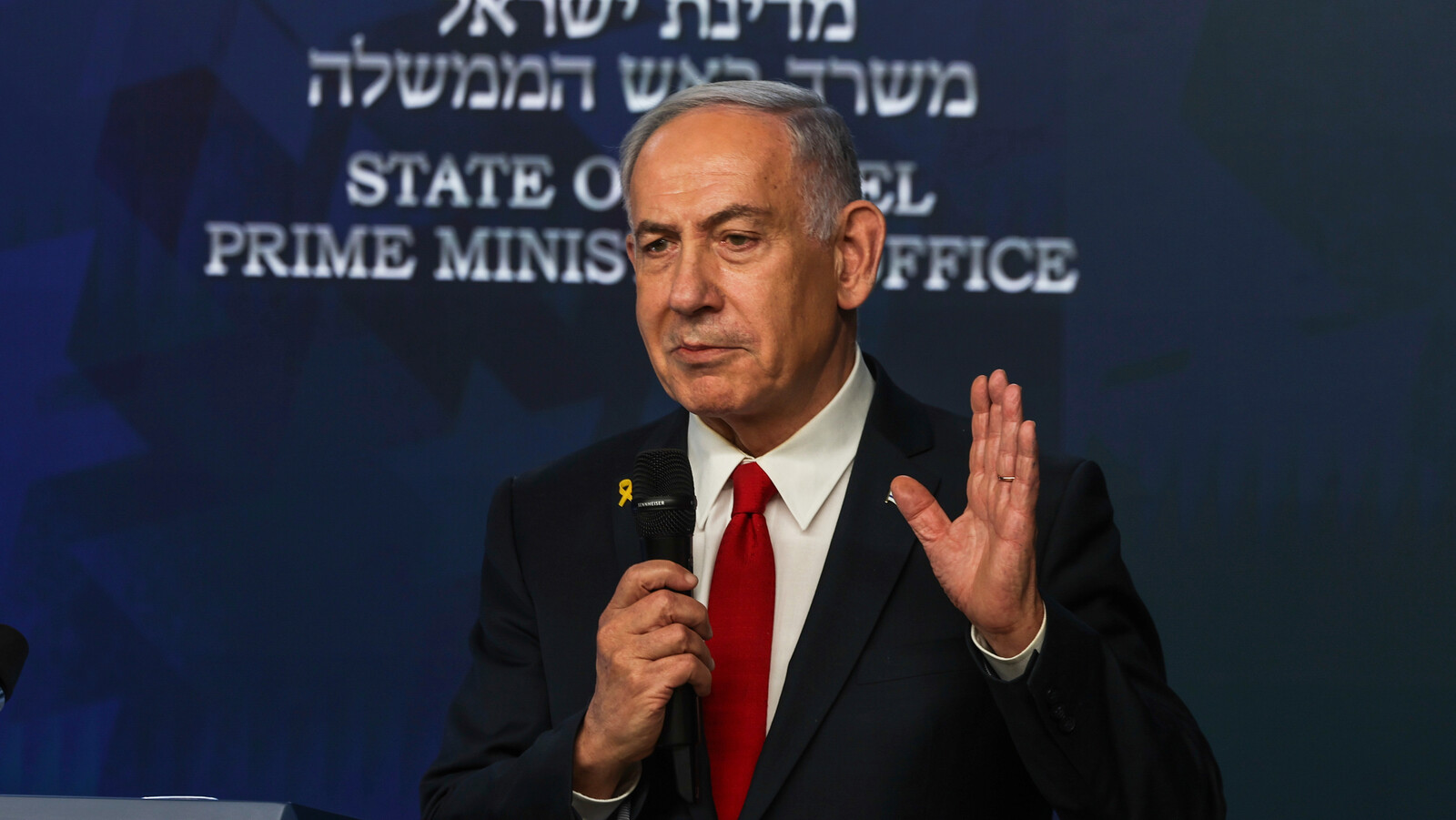 Netanyahu Open to Temporary Ceasefire
