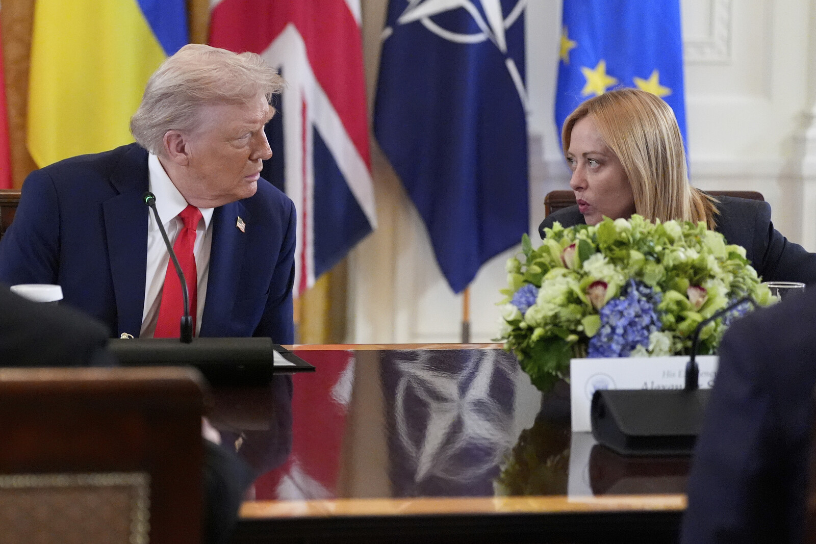 Trump Withdraws EU Medicine Tariff Threat, Signals Lower Rates