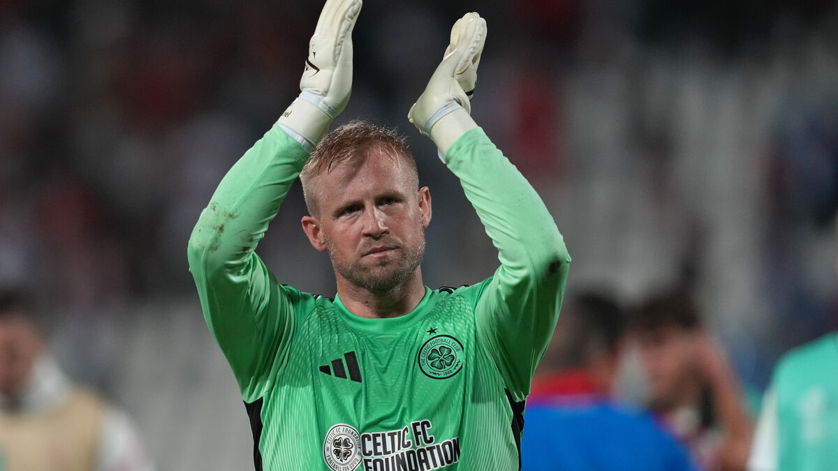 Danish goalkeeping star Kasper Schmeichel ends football career