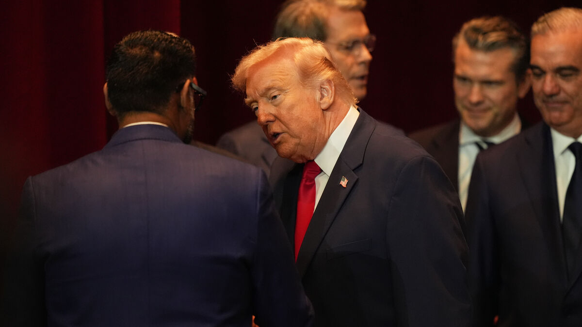 Trump hints at Cuba's fate,