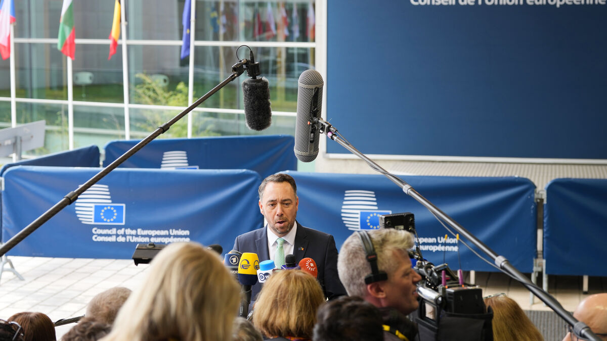 Taliban meeting in Brussels to discuss deportations