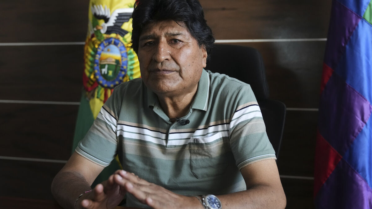 Bolivia issues arrest warrant for