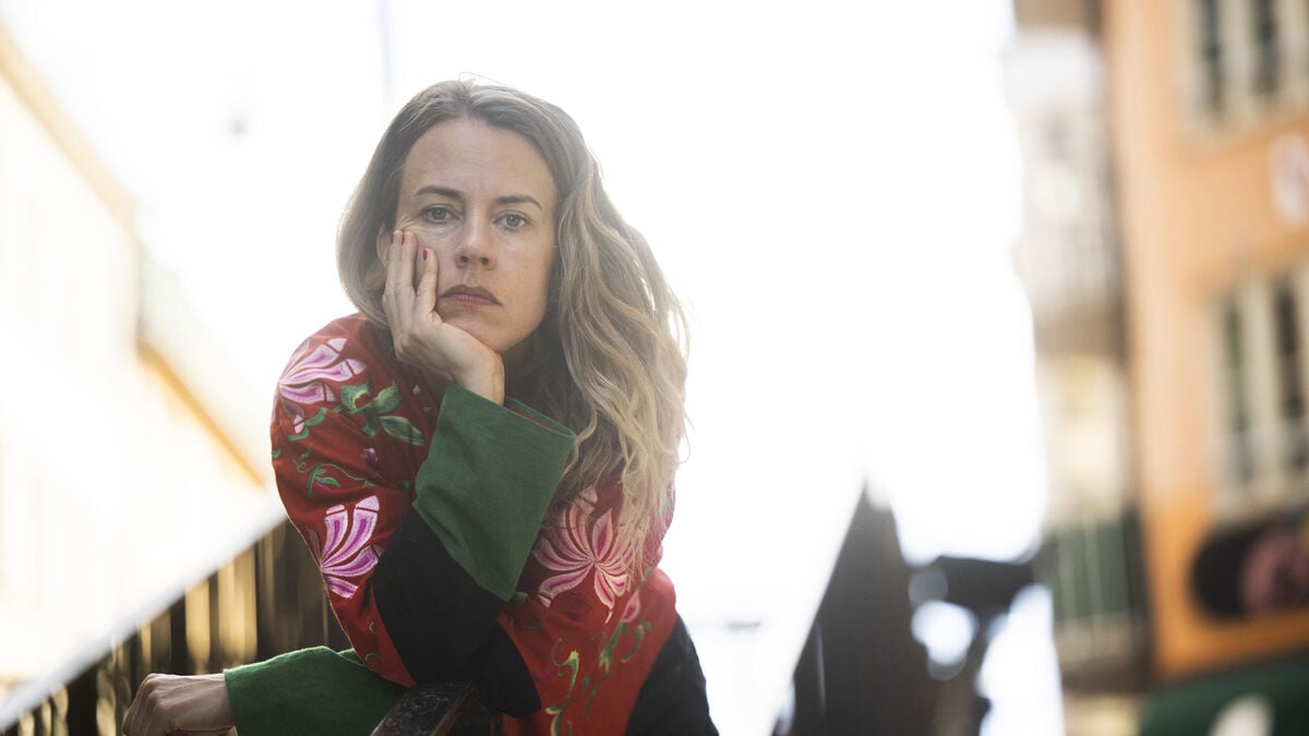 Annika Norlin releases new book and two singles
