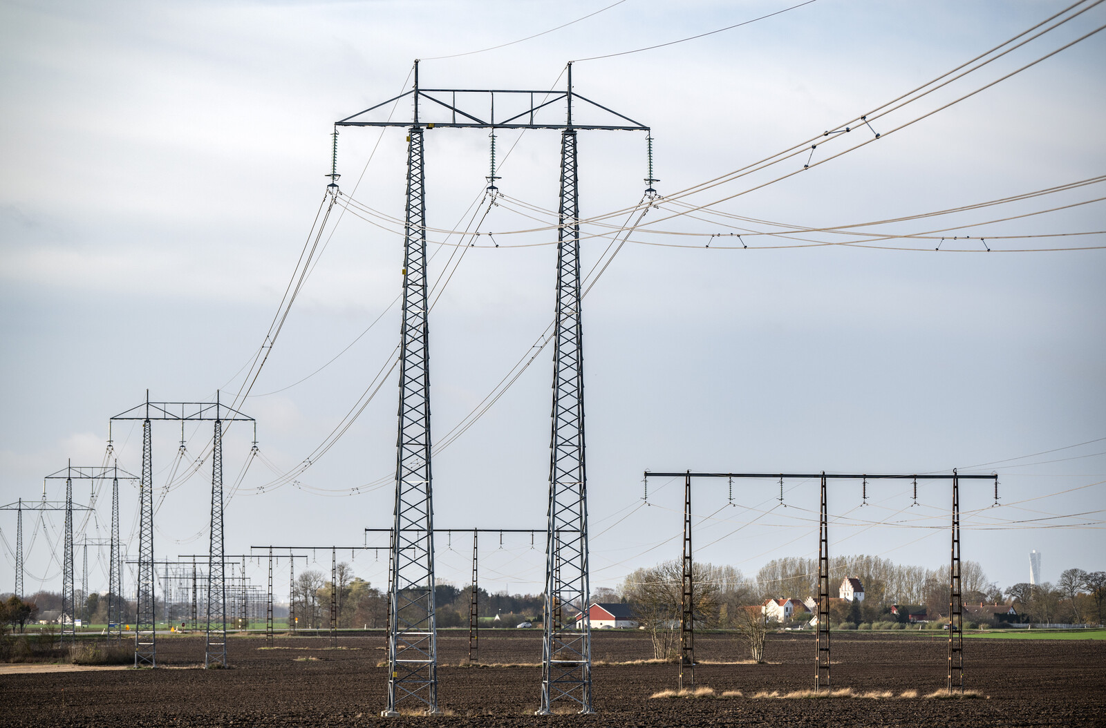 Gotland connects to the main grid for 7.5 billion