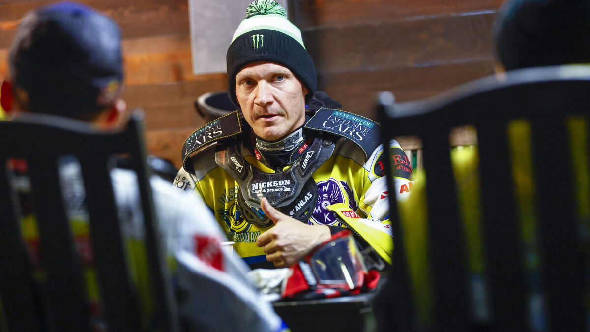 Fredrik Lindgren in nasty crash