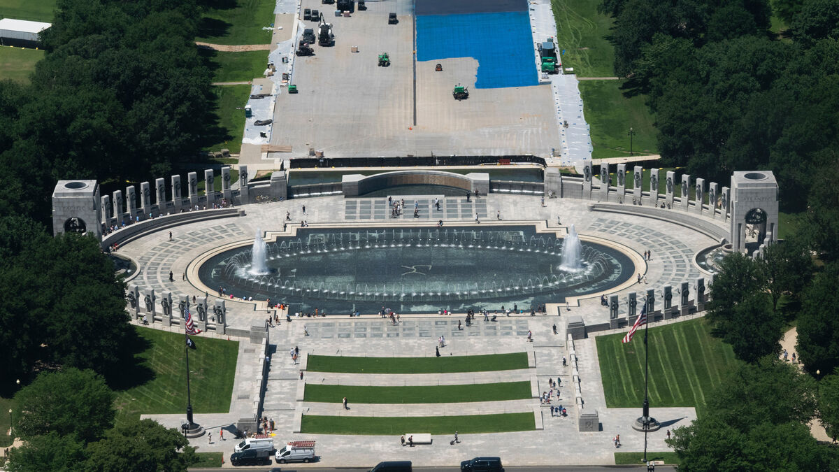 World War II memorial vandalized on Washington’s National Mall