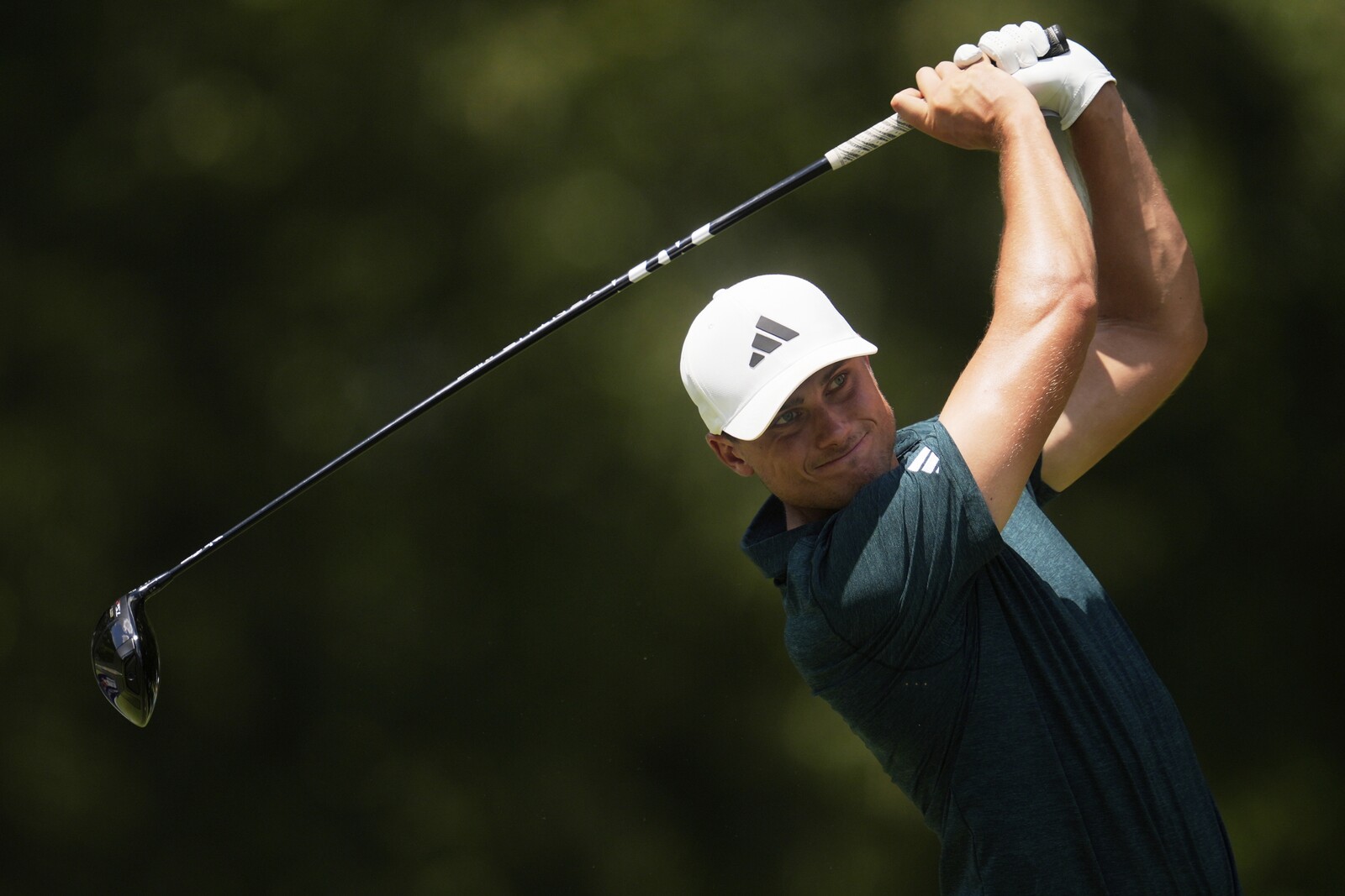 Ludvig Åberg Shines Despite Weather Delay in PGA Tour Playoffs