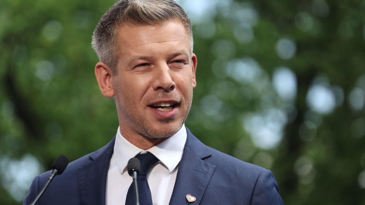 Hungary's government wants to limit the prime minister to eight years in office