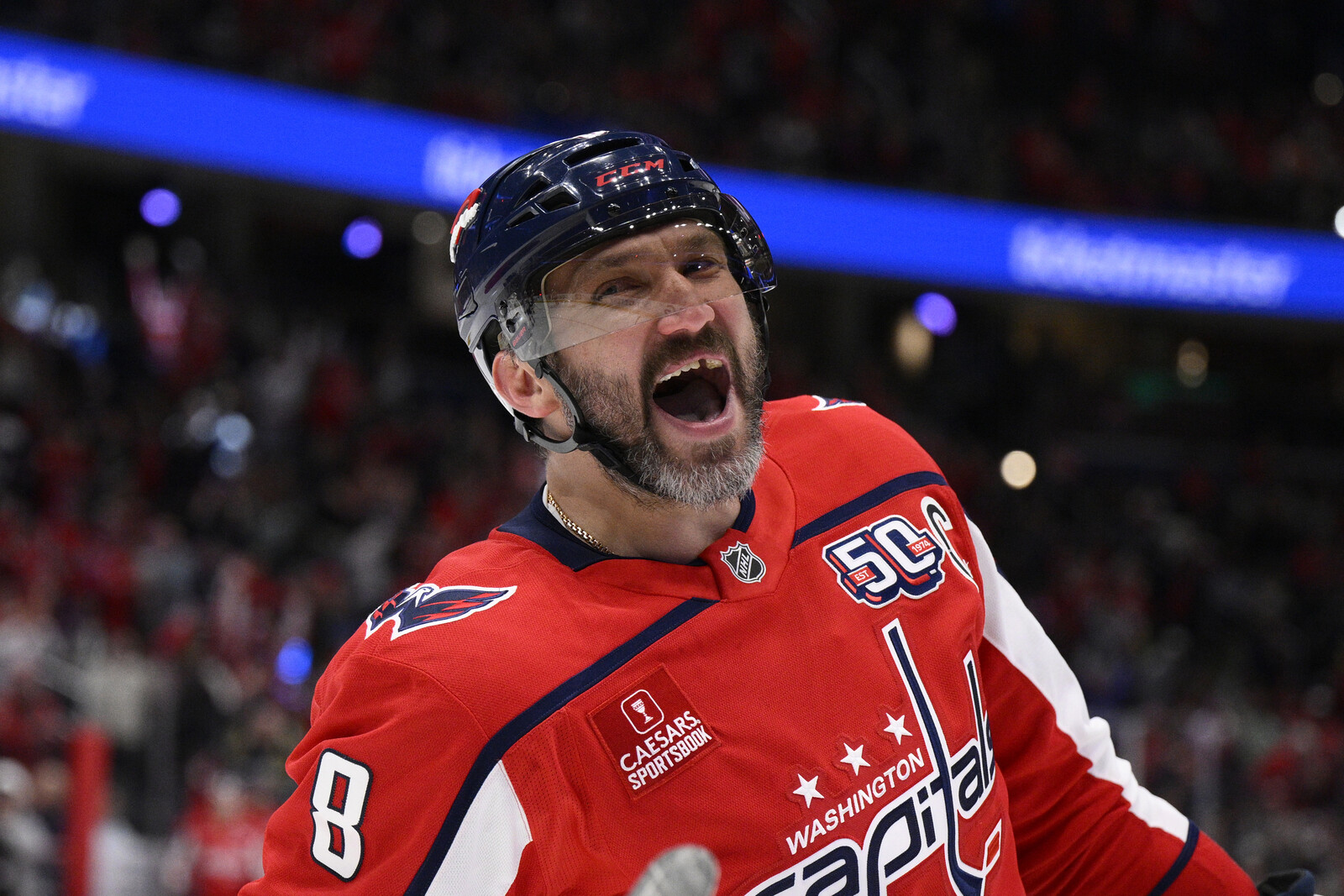 Ovetjkin Nets 888th Goal, Closing in on Gretzky's NHL Record