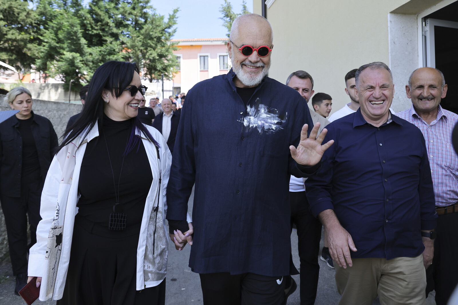 Socialist Party Wins Albanian Election with EU Membership Promise