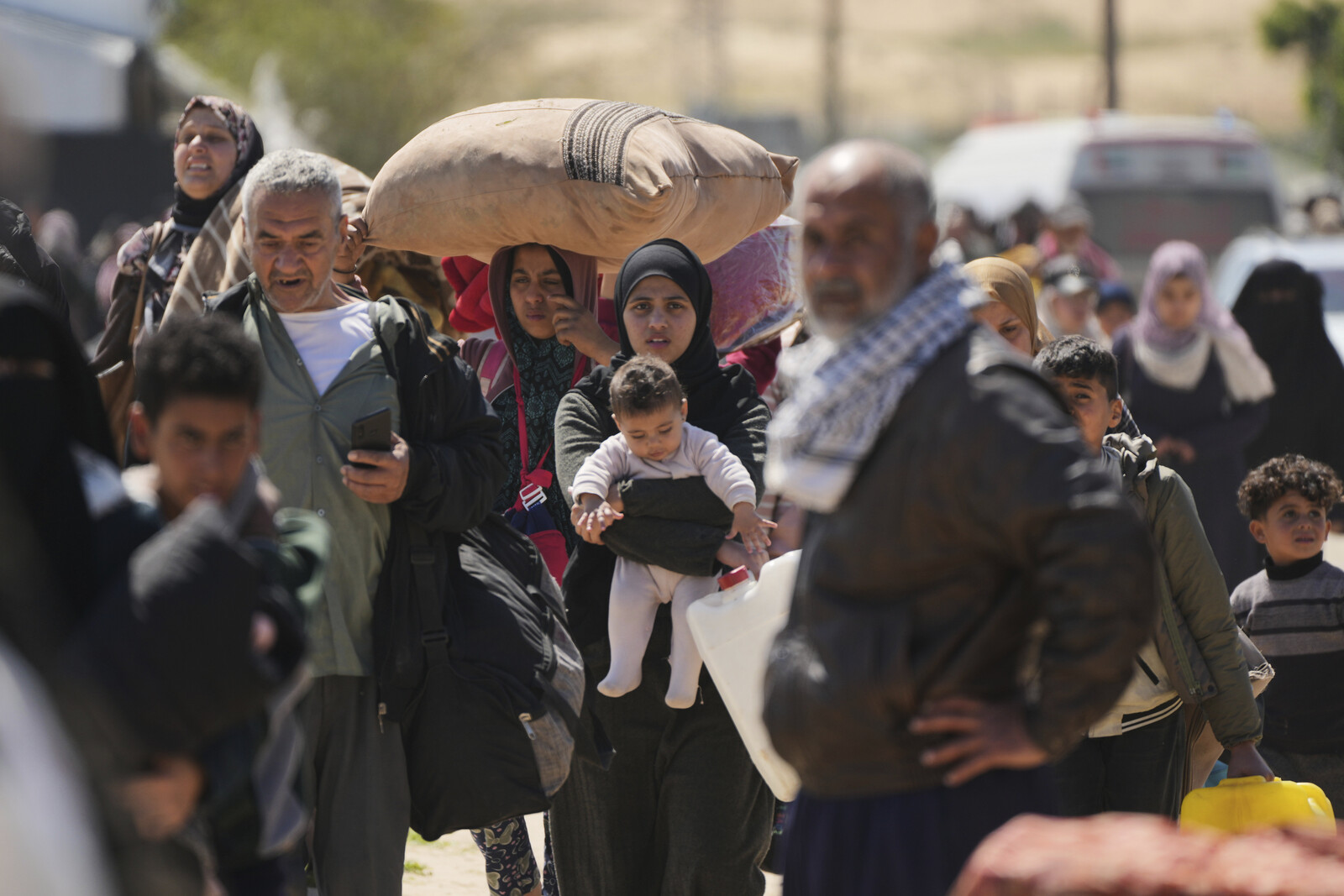 Israel occupies Rafah - "Implementing