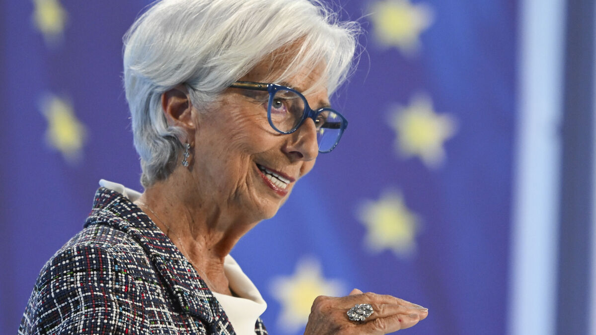 Eurozone inflation expectations slightly lower in April