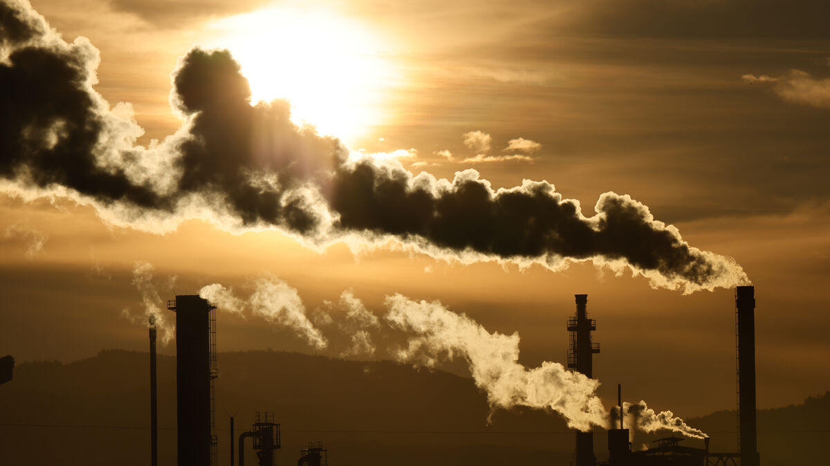 Unexpectedly weak French industrial production in February