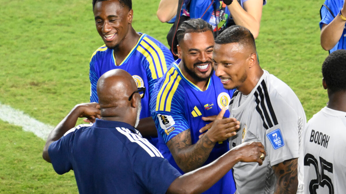 Germany wins Group E as